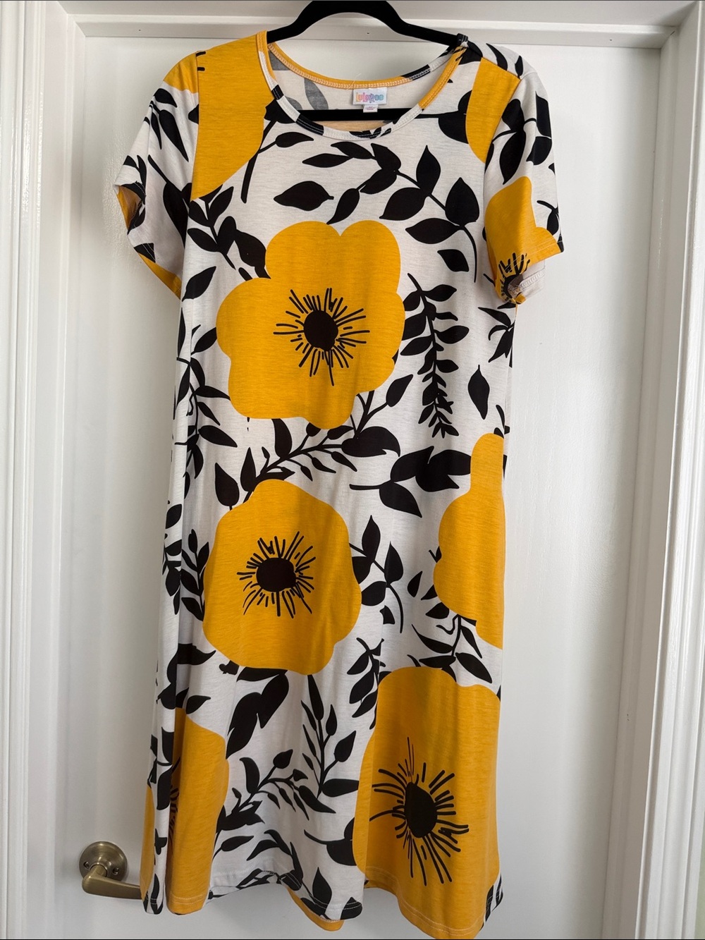 LuLaRoe Jessie Yellow Floral Short-Sleeve Dress - Bold Print Medium M